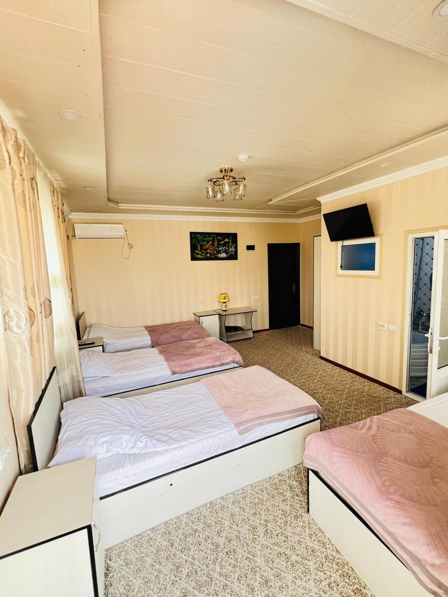 Hotel Zarafshon Panjakent Exterior foto